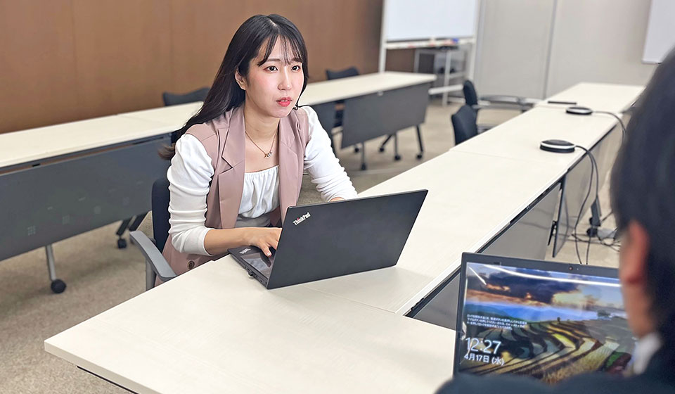事務職社員インタビュー